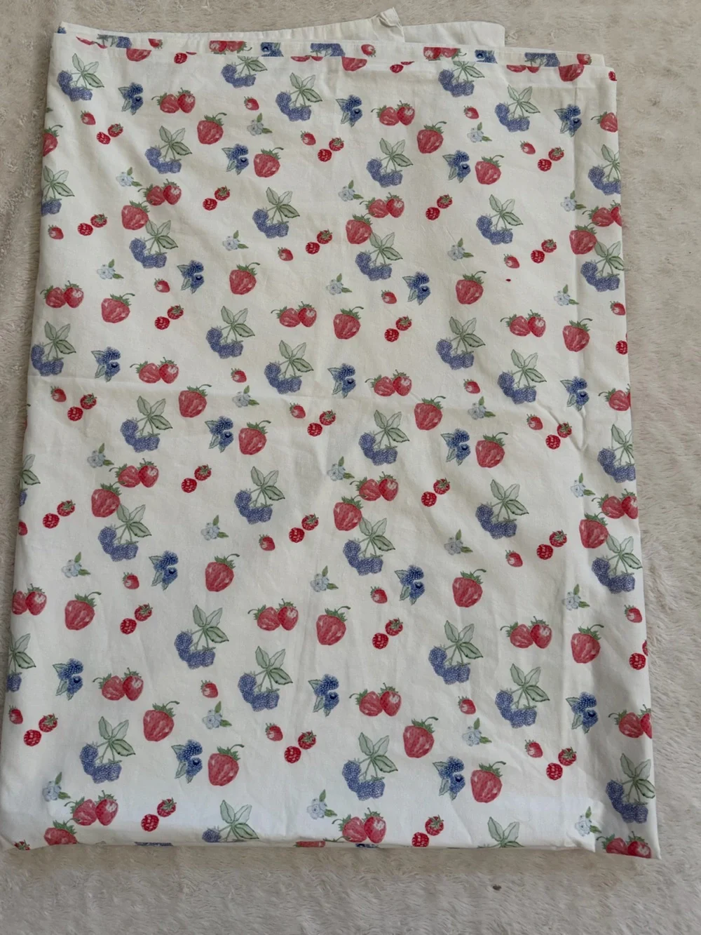Djerf Avenue Duvet Cover Single in Summer berries NWOT